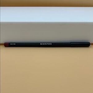Wild Side Morphe Lip Liner